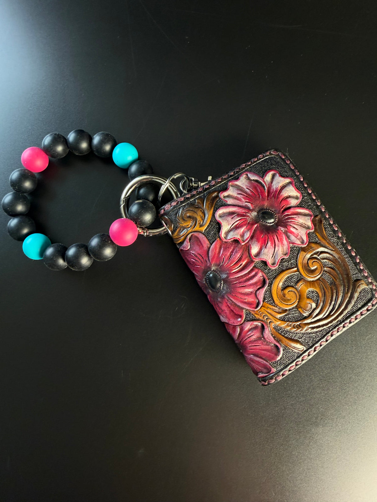 Leather wristlet card wallet